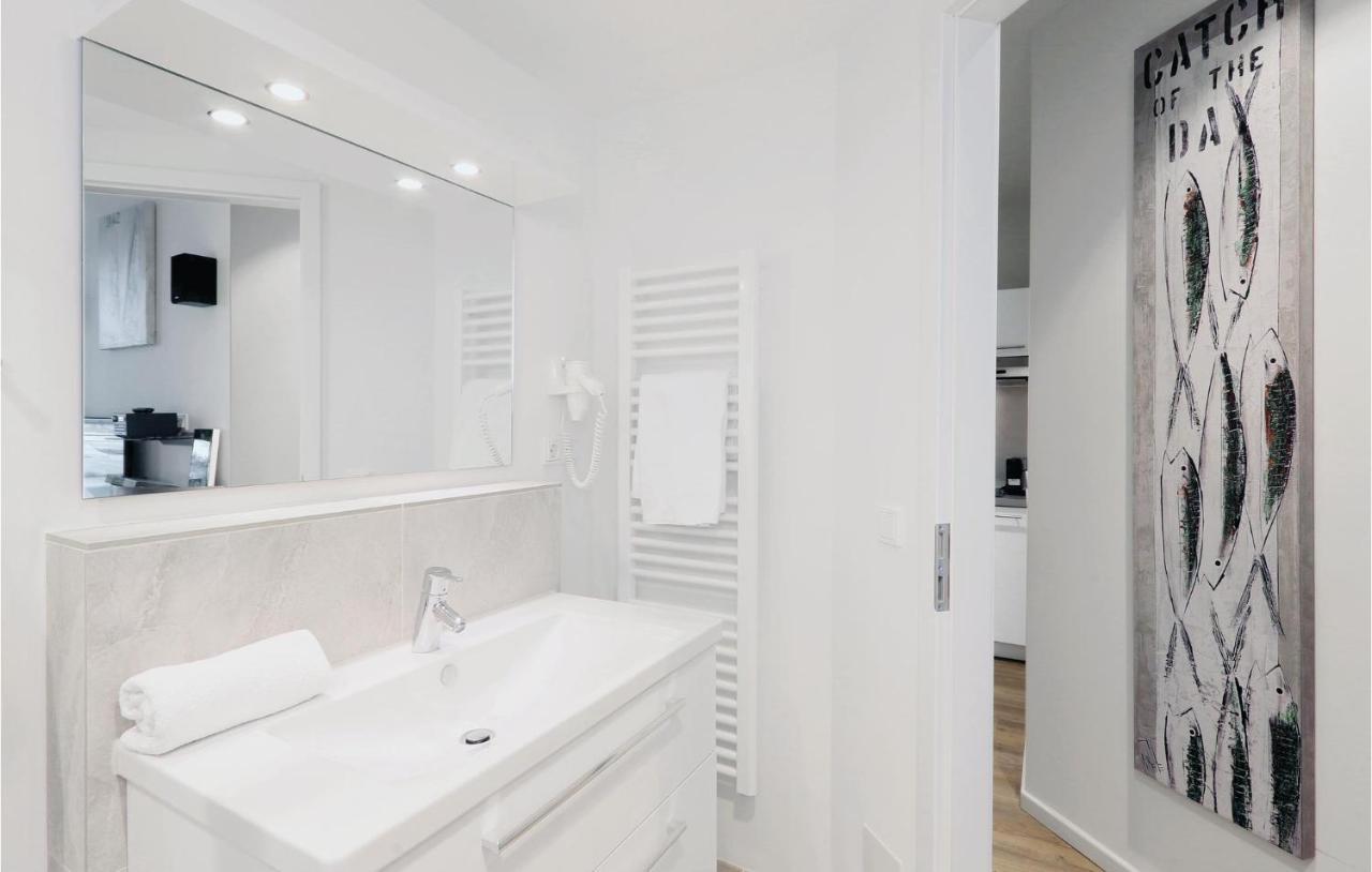 1 Bedroom Stunning Apartment In Luebeck Travemuende Exterior foto